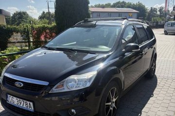 Ford Focus 1.6 Benzyna 100 KM • Klimatyzacja • Alufelgi • Hak • Zareje