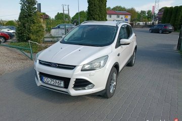 FORD KUGA 2.0 diesel 140 KM automat 4x4 Titanium